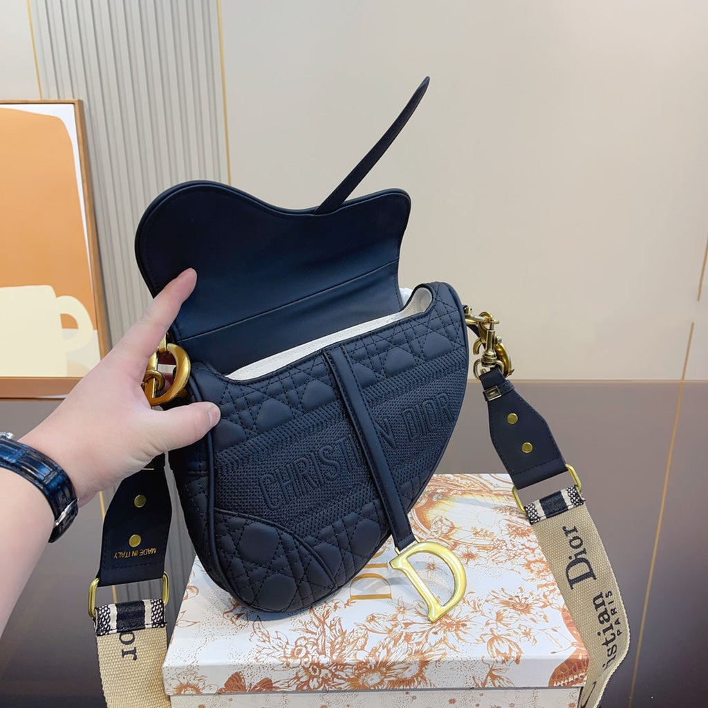 Saddle Bag Z3004