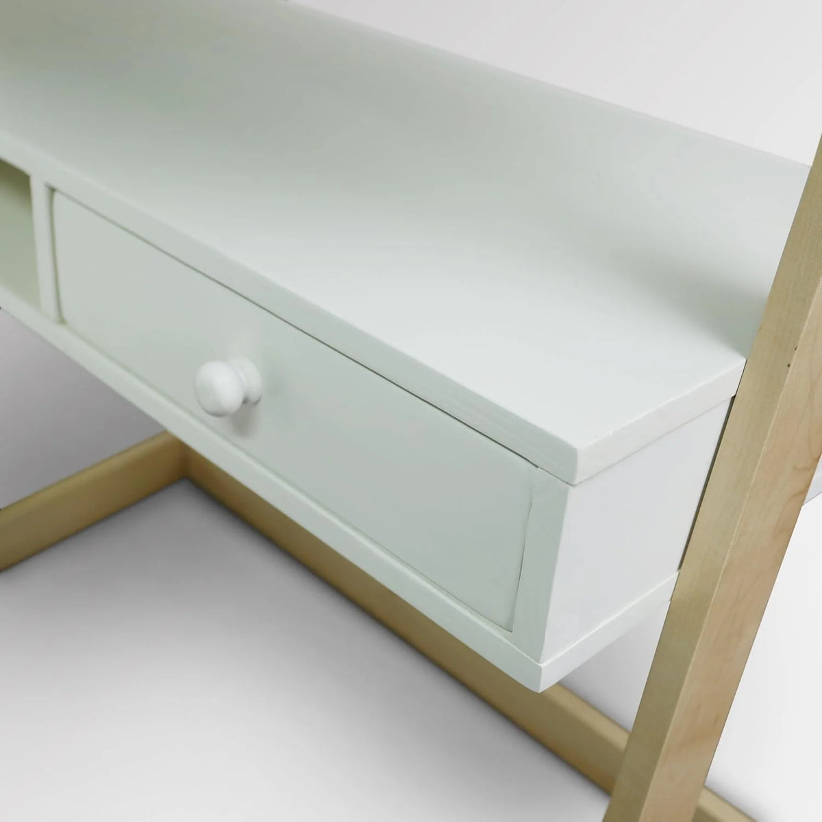 Ladder Desk with Drawer C595