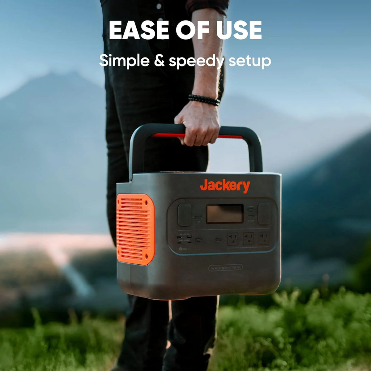 Portable Power Station, 2160Wh Capacity with 3x2200W AC Outlets X365108