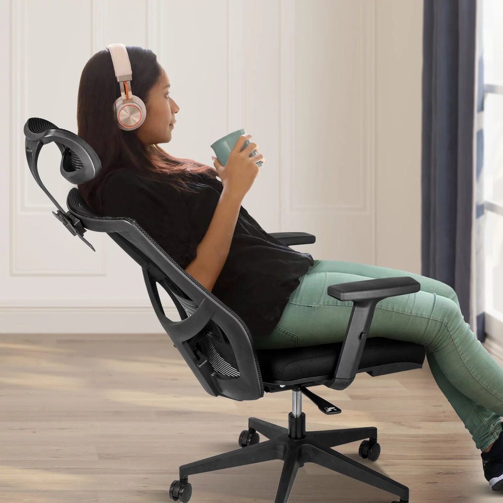 Black Ergonomic Mesh Office Chair with Wheels F9878