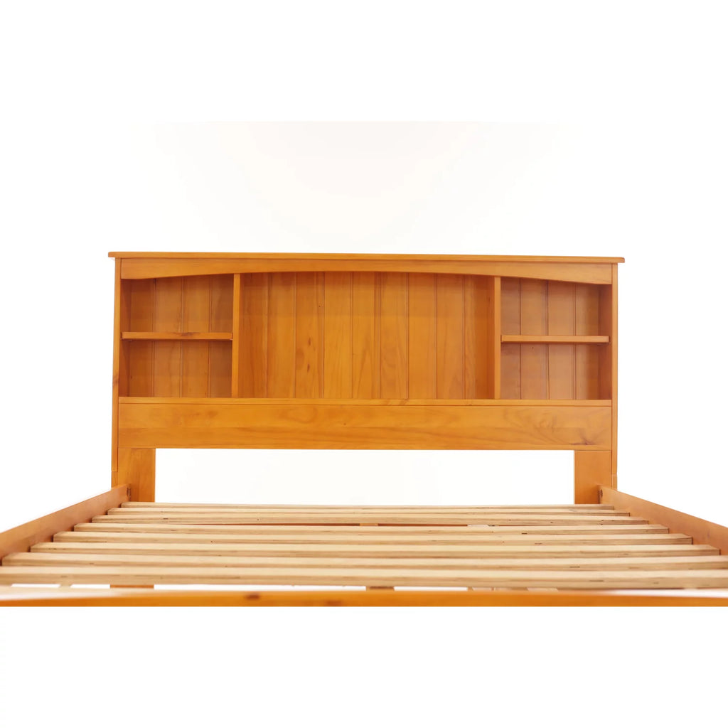 Solid Pine Bed M657125