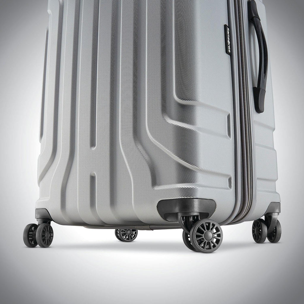 2-Piece Silver Hardside Spinner Luggage Set O190