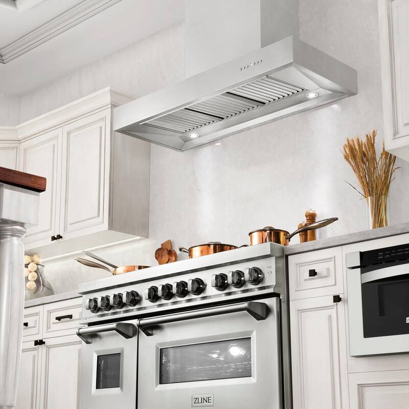 42 in. 700 CFM Stainless Steel Wall Mount Range Hood U425348