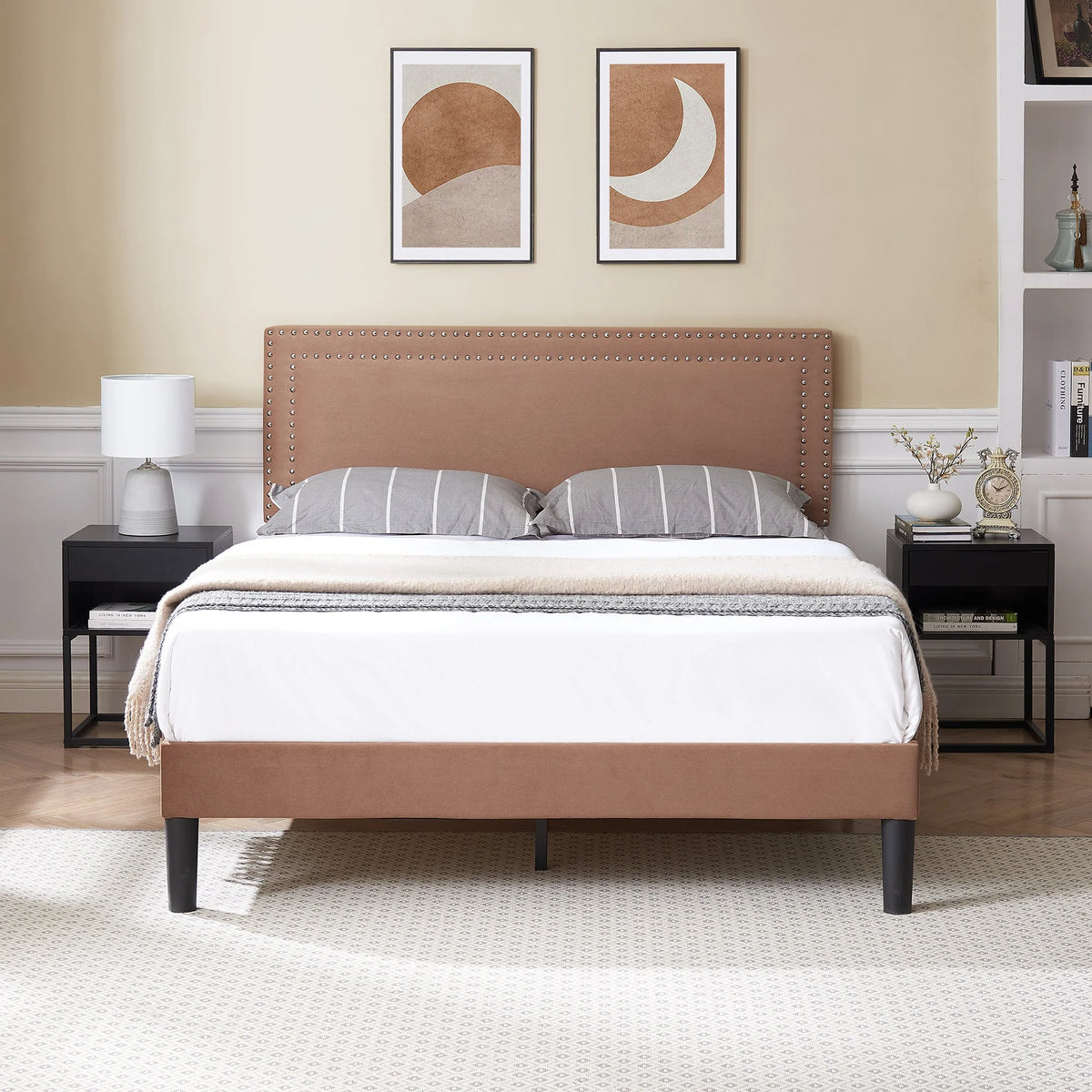 Queen Size Upholstered Platform Bed Frame T557