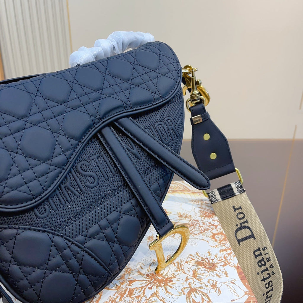 Saddle Bag Z3004